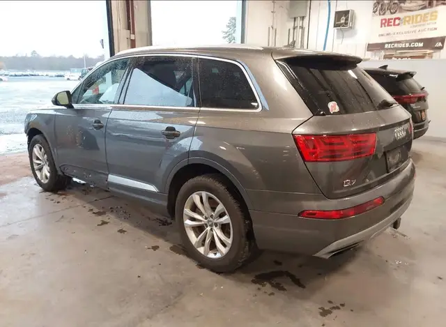 AUDI Q7 2018