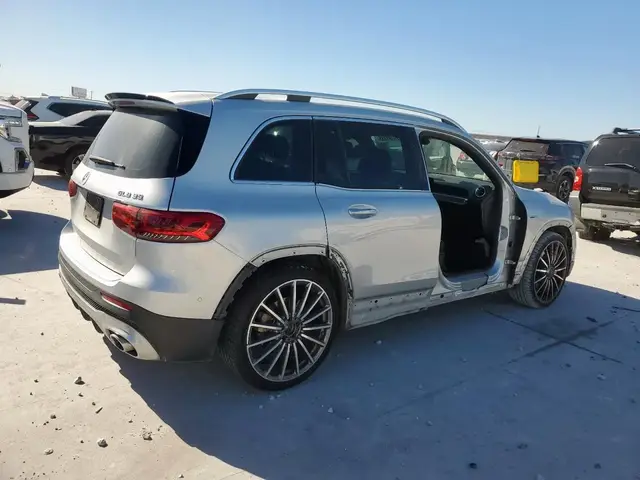 MERCEDES-BENZ GLB AMG 35 4MATIC 2023