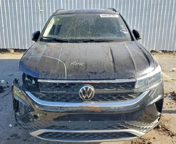 VOLKSWAGEN TAOS 2021