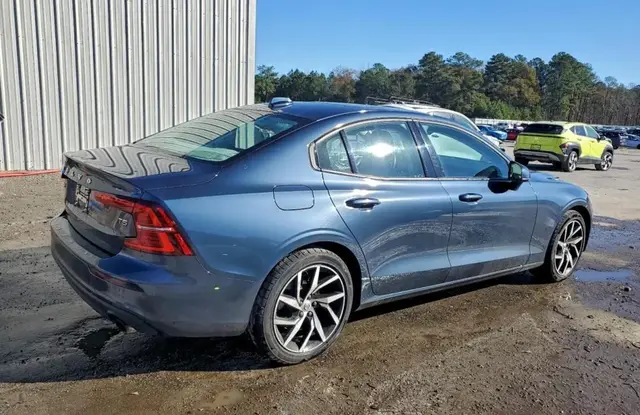VOLVO S60 2019