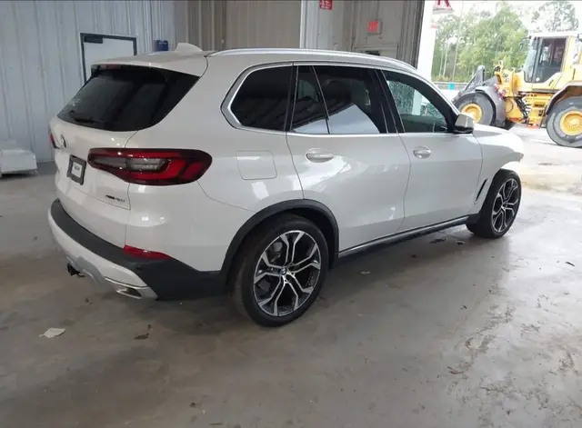 BMW X5 XDRIVE40I 2023