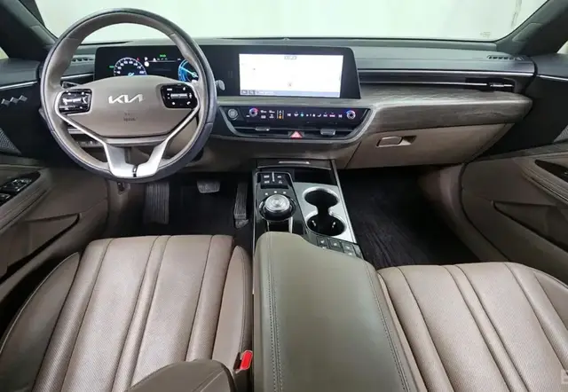 KIA K8 HYBRID NOBLESSE 2022