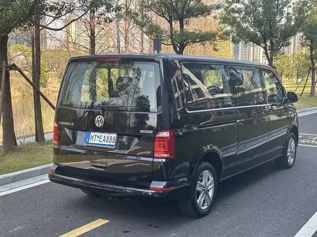 VOLKSWAGEN CARAVELLE 2017