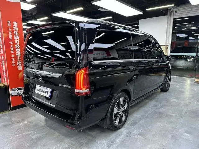 MERCEDES-BENZ V260 2021