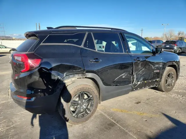 GMC TERRAIN AT4 2022