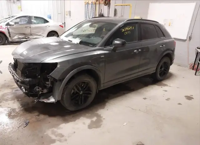 AUDI Q3 TECHNIK 45 TFSI 2023