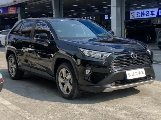 TOYOTA RAV4 FASHION EDITION 2022