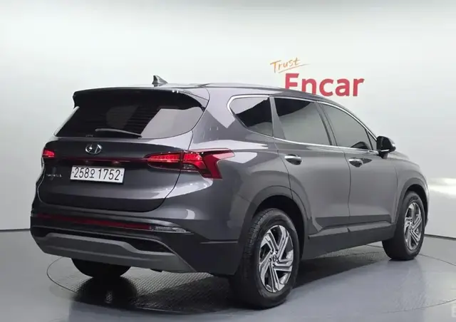 HYUNDAI SANTA FE 2021