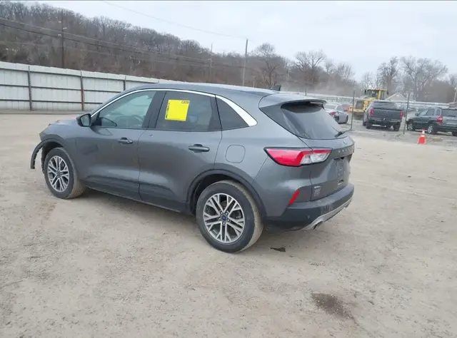 FORD ESCAPE SEL 2022