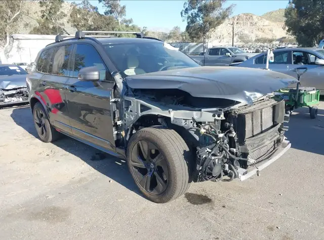 VOLVO XC90 T8 R-DESIGN 2022