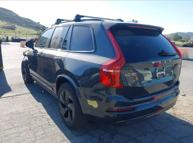 VOLVO XC90 T8 R-DESIGN 2022