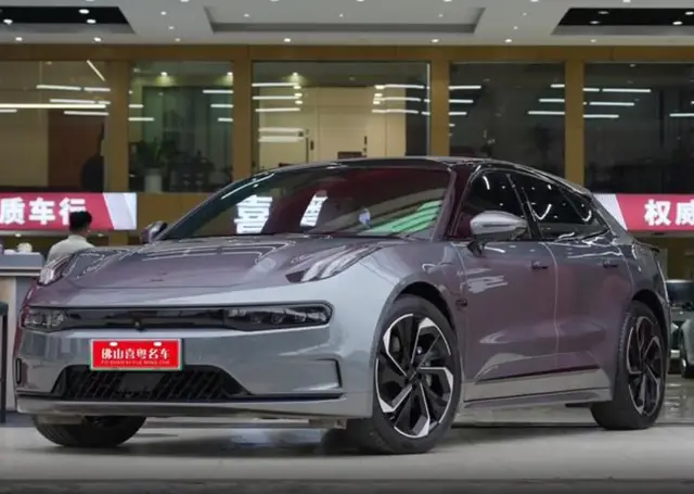 ZEEKR 001 LONG RANGE DUAL 2021