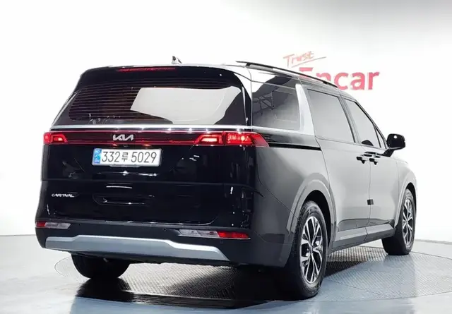KIA CARNIVAL 2022