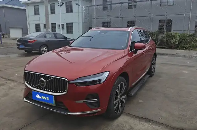 VOLVO XC60 PHEV 2023