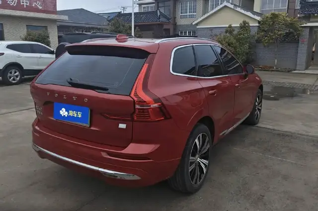 VOLVO XC60 PHEV 2023
