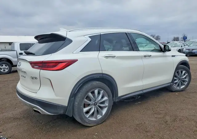 INFINITI QX50 2022