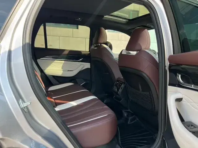 GEELY XINGYUE L 2021