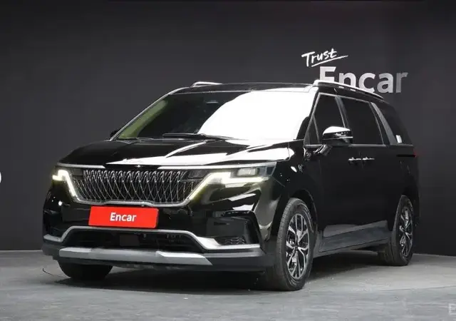 KIA CARNIVAL 4TH GENERATION 9-SEATER 2022