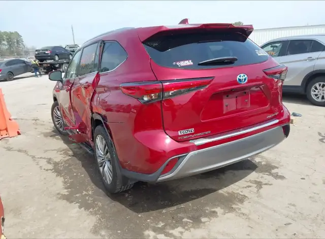 TOYOTA HIGHLANDER PLATINUM 2022
