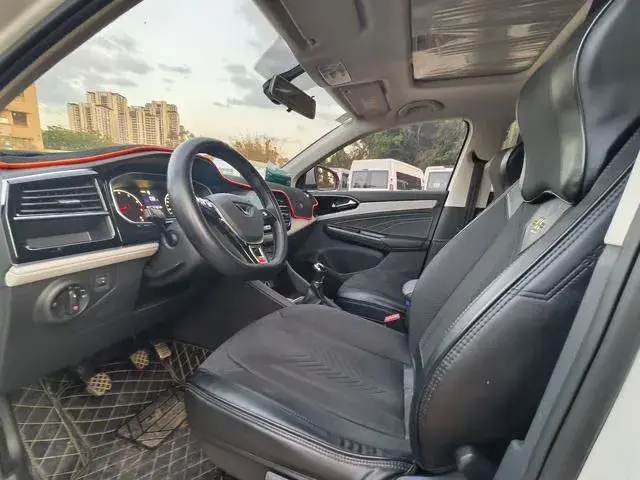 JETTA VS5 2022