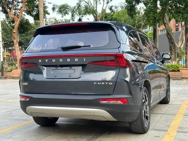 HYUNDAI CUSTO 380TGDI LUX PREMIUM 2021