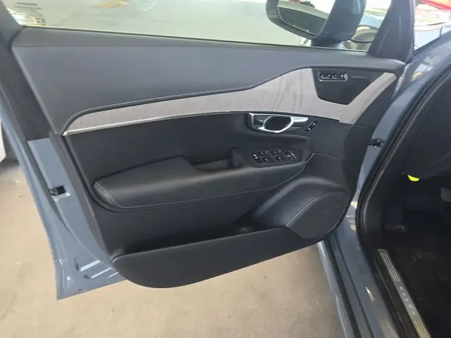 VOLVO XC90 T6 INSCRIPTION 7-PASSENGER 2021