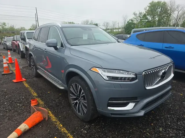 VOLVO XC90 RECHARGE PLUG-IN HYBRID 2022