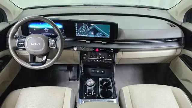 KIA CARNIVAL NOBLESSE 2022