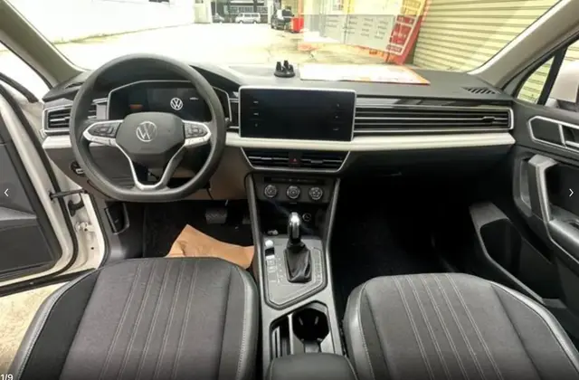 VOLKSWAGEN TIGUAN L 2021