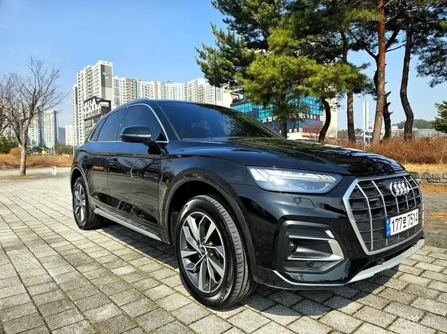 AUDI Q5 2023