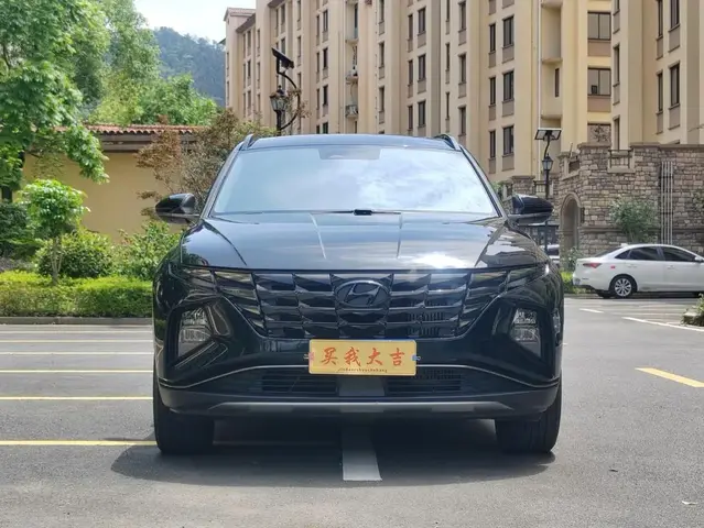 HYUNDAI TUCSON LUXURY 2023