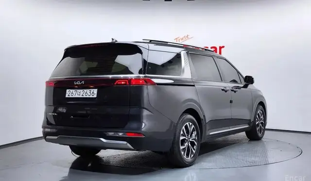 KIA CARNIVAL NOBLESSE 2022
