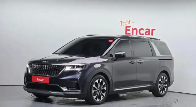 KIA CARNIVAL NOBLESSE 2022