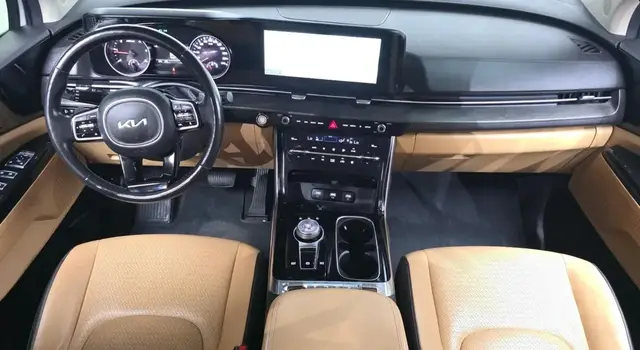 KIA CARNIVAL NOBLESSE 2022