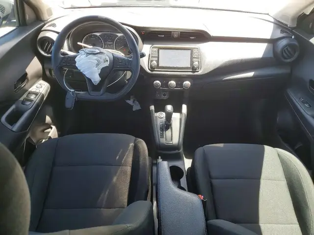 NISSAN KICKS S 2023