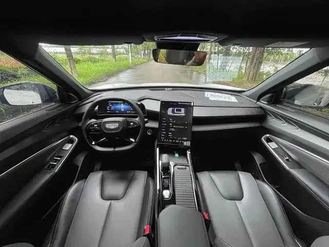 GEELY BOYUE COOL 2023