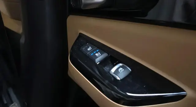 KIA CARNIVAL NOBLESSE 2022