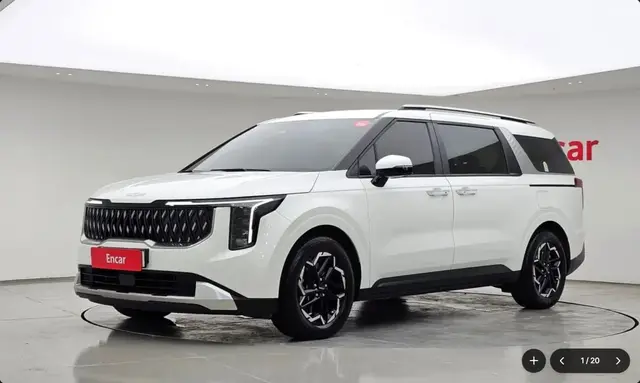 KIA CARNIVAL PRESTIGE 2023