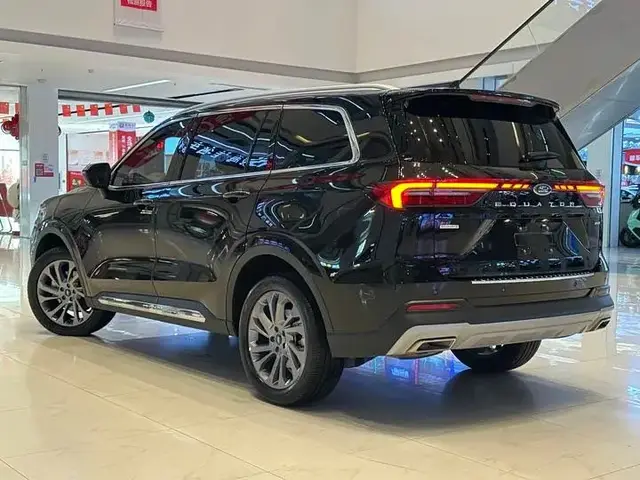 FORD EQUATOR PREMIUM 2023