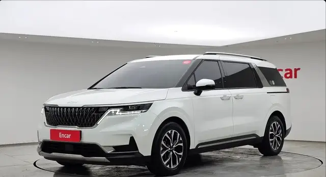 KIA CARNIVAL NOBLESSE 2022