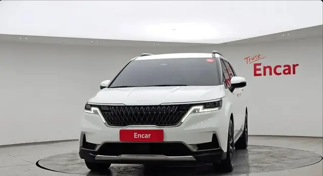 KIA CARNIVAL NOBLESSE 2022