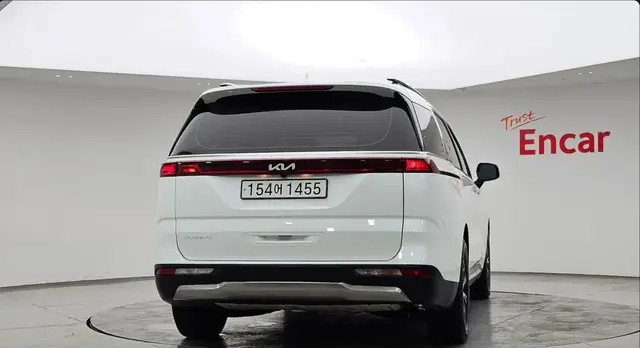 KIA CARNIVAL NOBLESSE 2022
