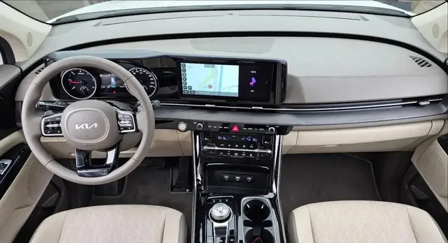 KIA CARNIVAL NOBLESSE 2022