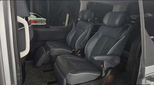 HYUNDAI STARIA 2022