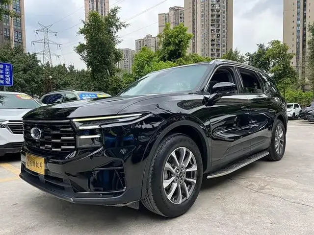 FORD EDGE LUXURY 2023