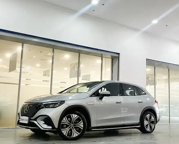 MERCEDES-BENZ EQE SUV 2023