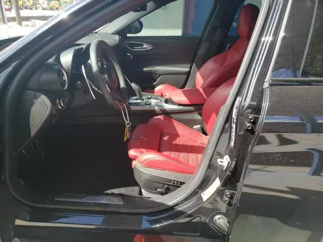 ALFA ROMEO GIULIA SUPER 2022