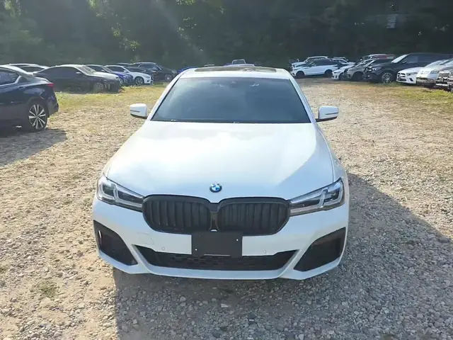 BMW 5 SERIES SEDAN 530I 2022