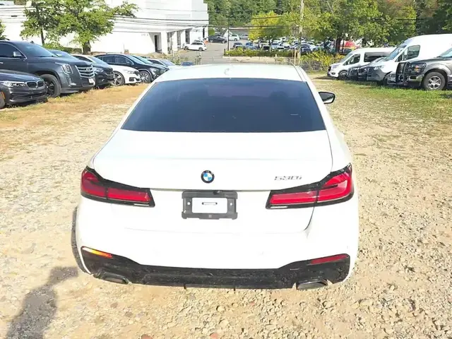 BMW 5 SERIES SEDAN 530I 2022