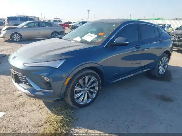 BUICK ENVISTA AVENIR FWD 2025